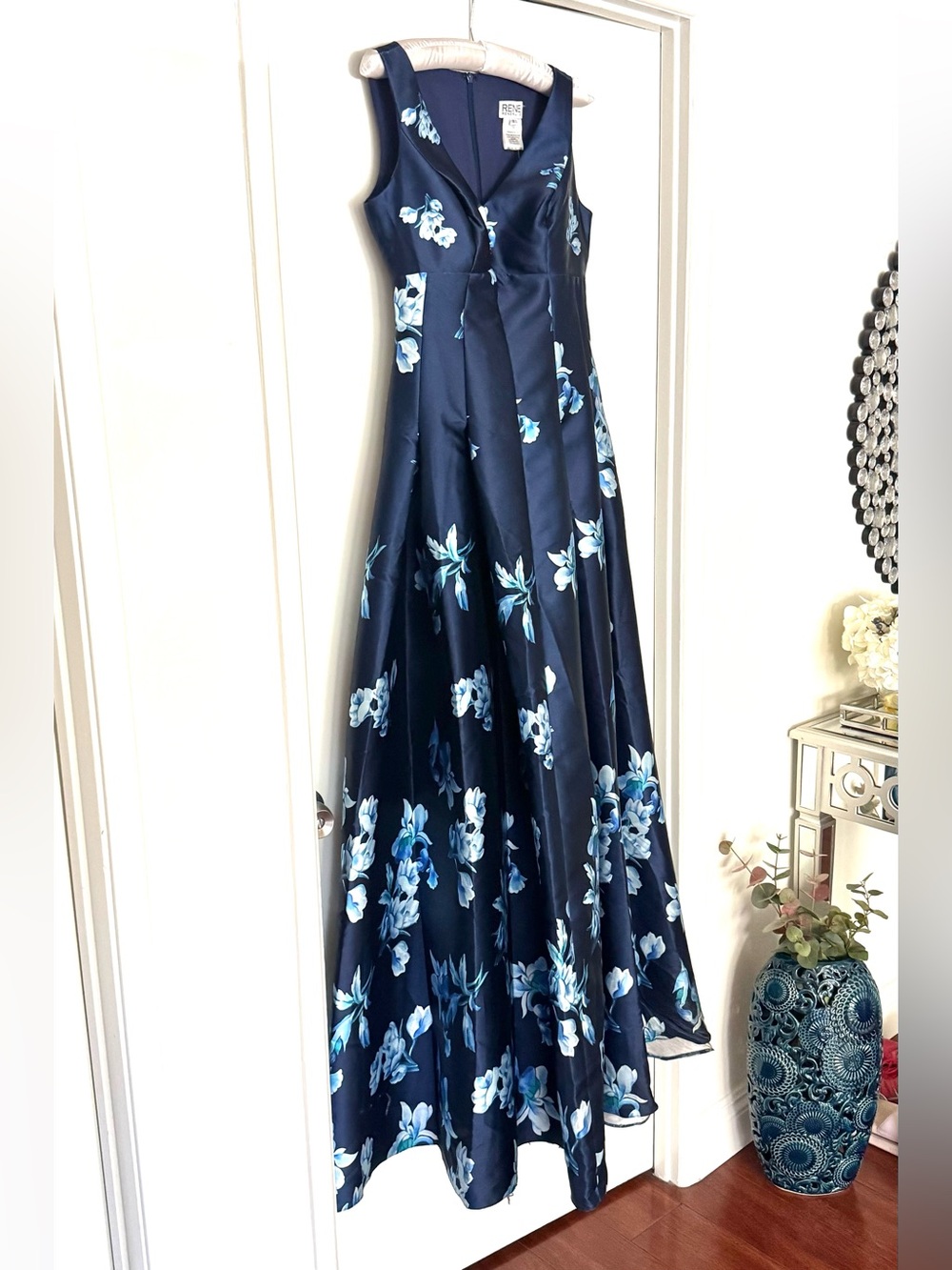 Rene Ruiz Navy Blue Floral Satin Full Length Formal Gown Size 2